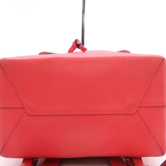 Louis Vuitton Taurillon Backpack - Picture 4 of 9